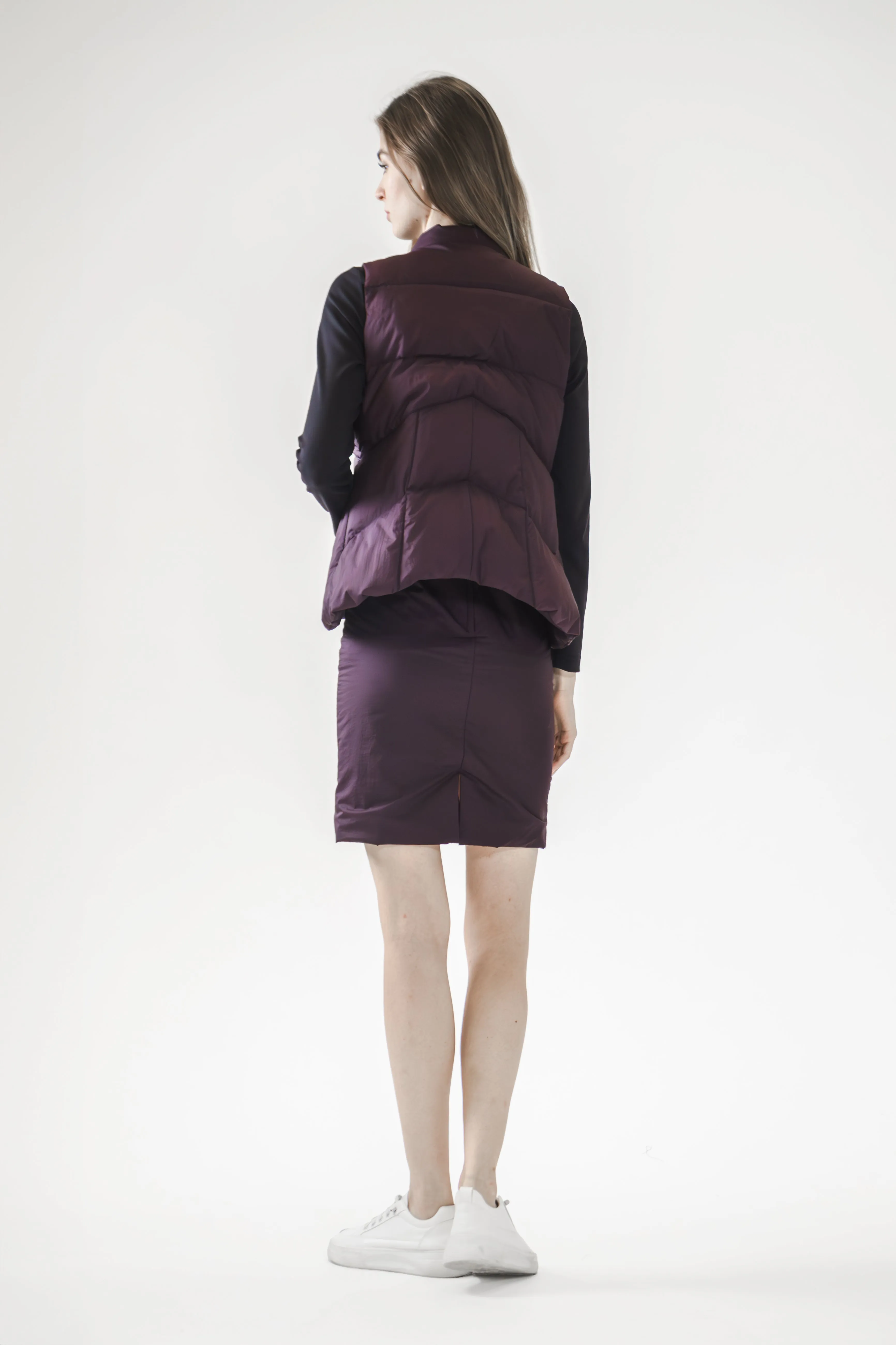 SLEEVELESS LONGLINE FUTURISTIC CUT FITTED VEST